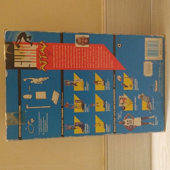 Vintage 1993 Kenner Shaq Attaq Reverse Jam 6" Figure, Stand & Street Graphic - Picture 2 of 6